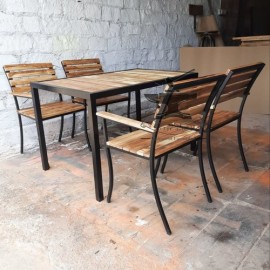 Outdoor Restaurant Table
